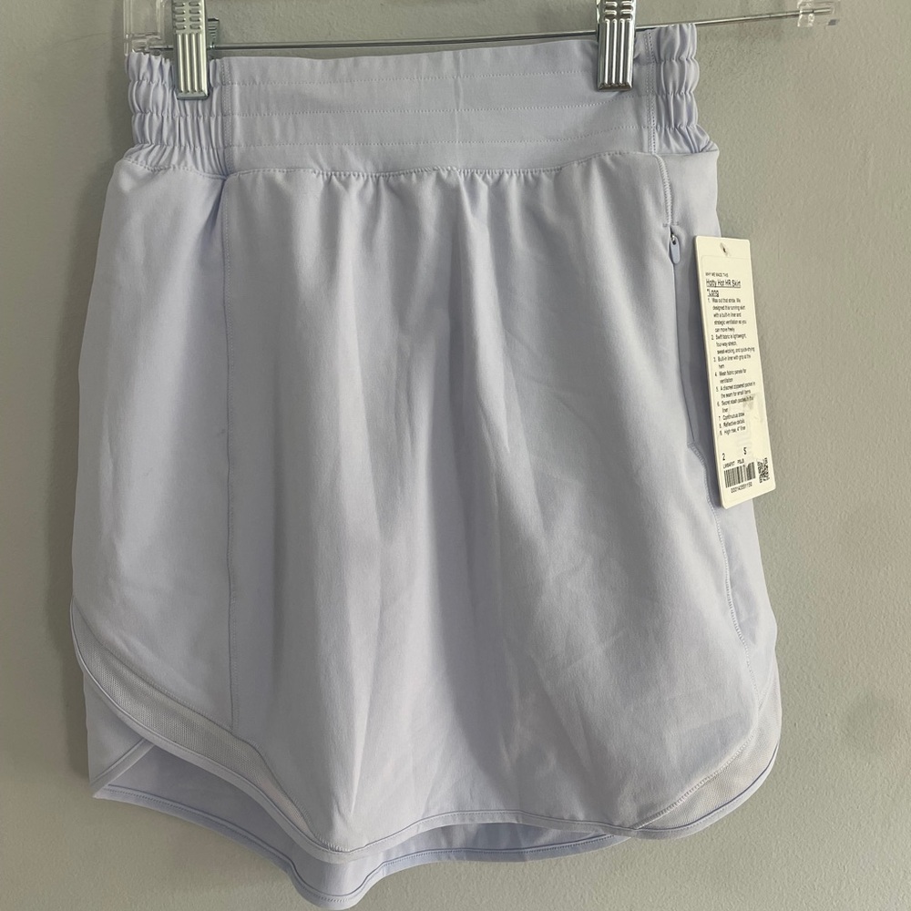Lululemon Hotty Hot HR Skirt Long Light Blue Size 2 LW8AF5T NWT